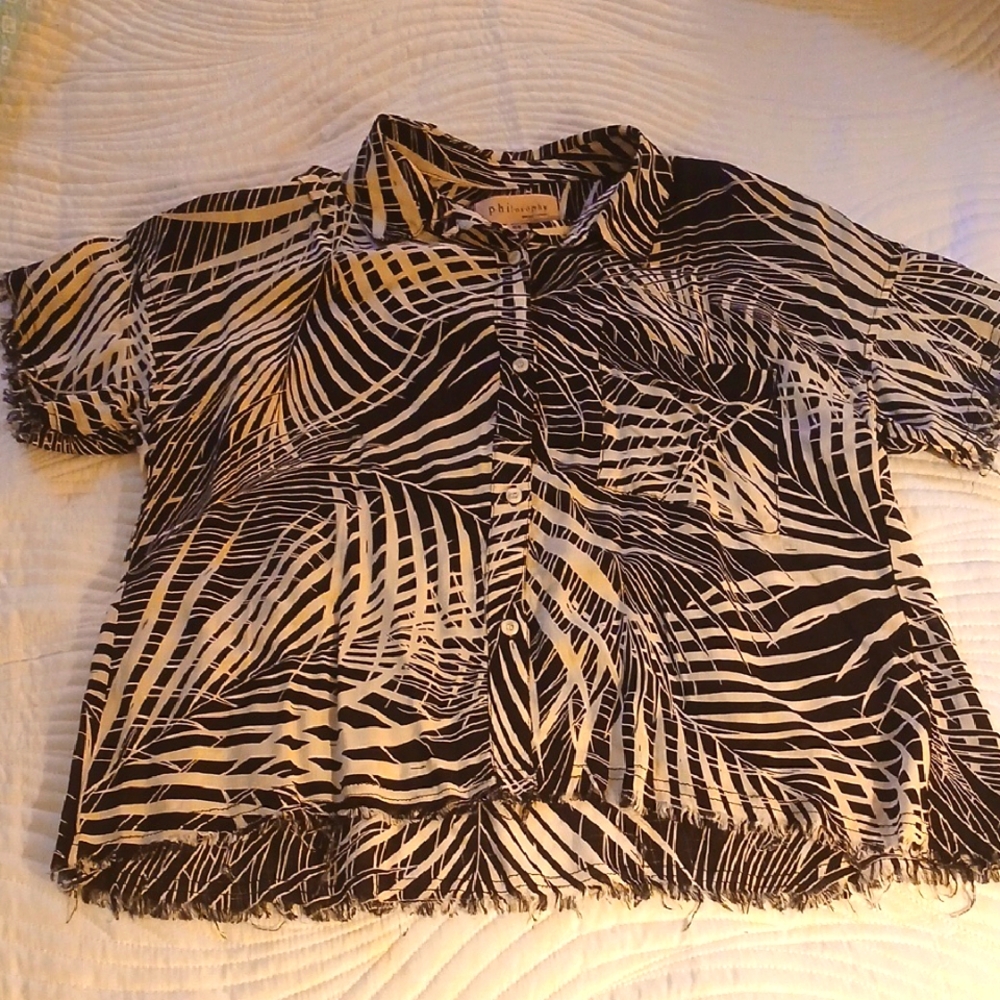 Philosophy Womens Shirt Medium Cropped Raw Hem